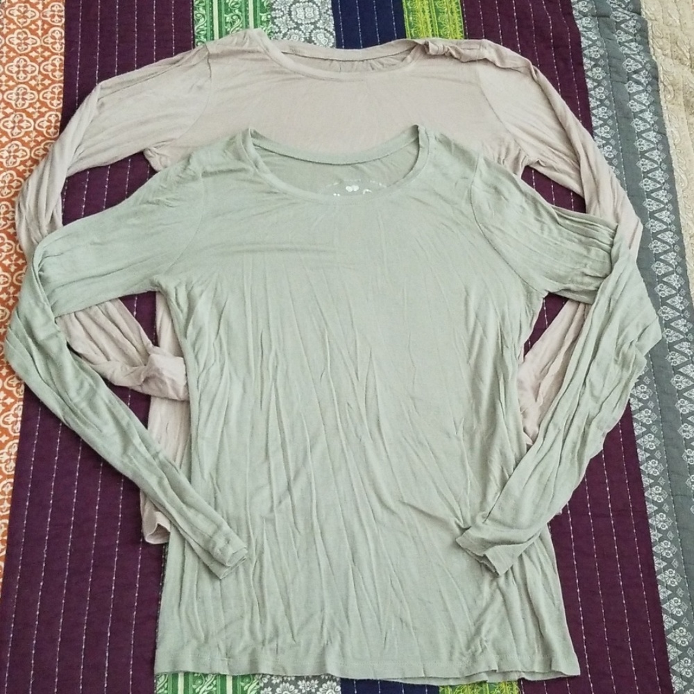 2 Poof Long Sleeve Shirts